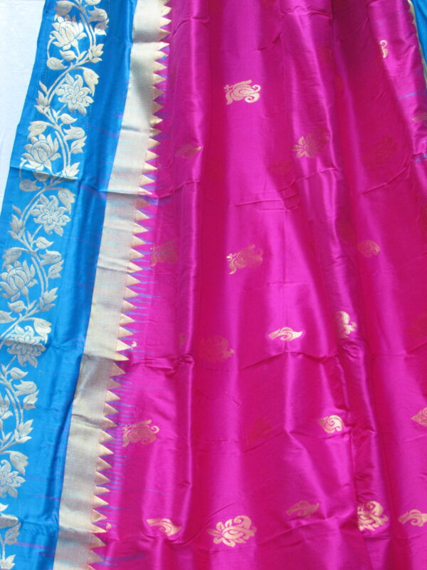 Pure Kanjivaram Silk Saree - Image 2